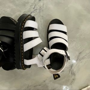 Doc Dr. Martens Blair Strap Sandals Platform white Women’s 6 Summer Ready COMFY